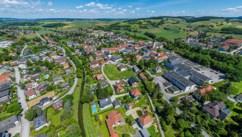 Eine Luftaufnahme des Zentrums der Marktgemeinde