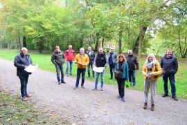 Bewegungsparcours Böheimkirchen-Foto: AG Bewegungspark bei der Detailplanung mit Bgm. Johann Hell Copyright: NÖ.Regional/Brosen-Mimmler